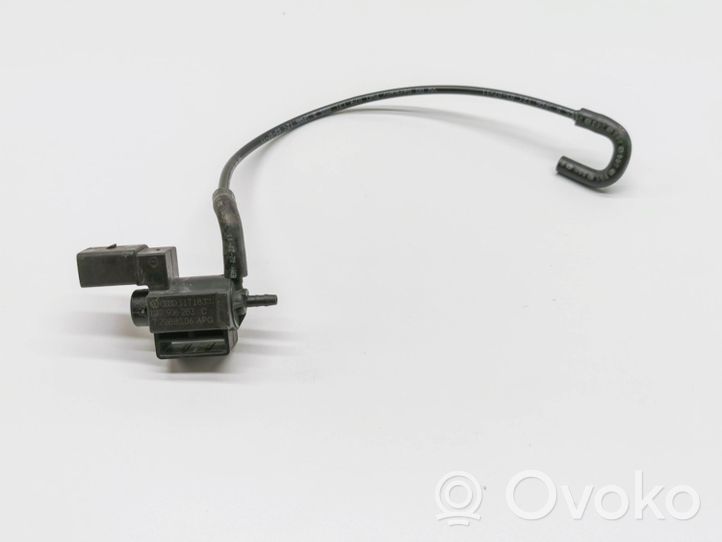 Audi A8 S8 D4 4H Turbo solenoid valve 037906283C