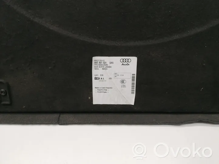 Audi e-tron Tavaratilan pohjan tekstiilimatto 4KE861531