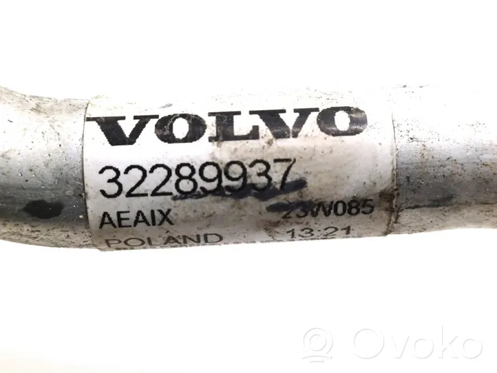 Volvo C40 Tubo flessibile aria condizionata (A/C) 32289937