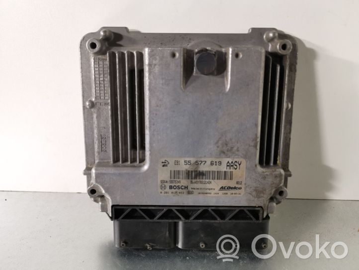 Opel Insignia A Moottorin ohjainlaite/moduuli 55577619