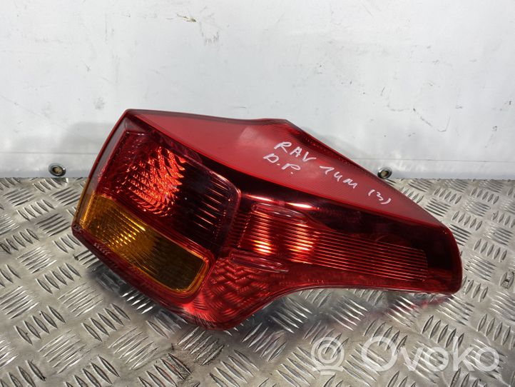 Toyota RAV 4 (XA40) Lampa tylna 13669