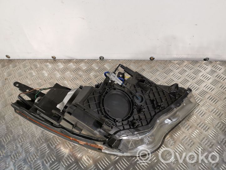 Infiniti QX50 (J50) Lampa przednia 10063972