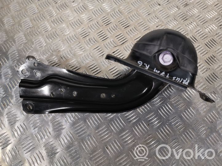 Toyota Prius (XW50) Rear suspension control arm 