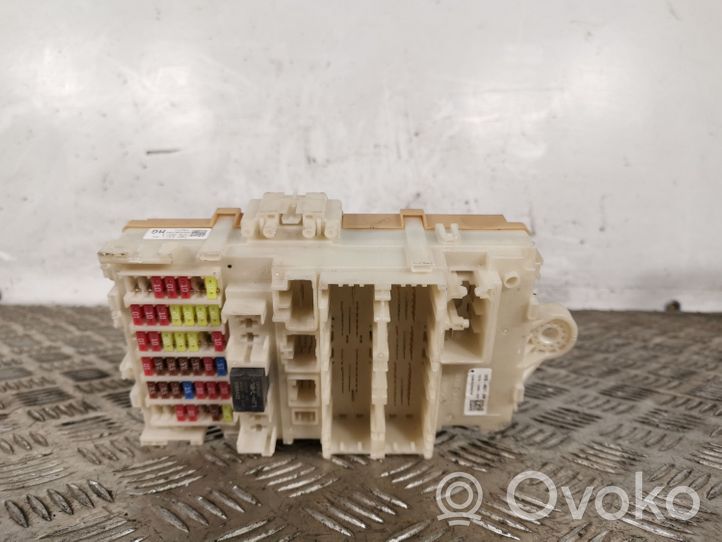 Honda HR-V Fuse module 737012830W