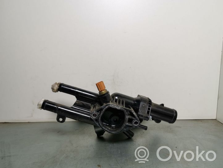 Hyundai Santa Fe Termostaatin kotelo 80227S0125