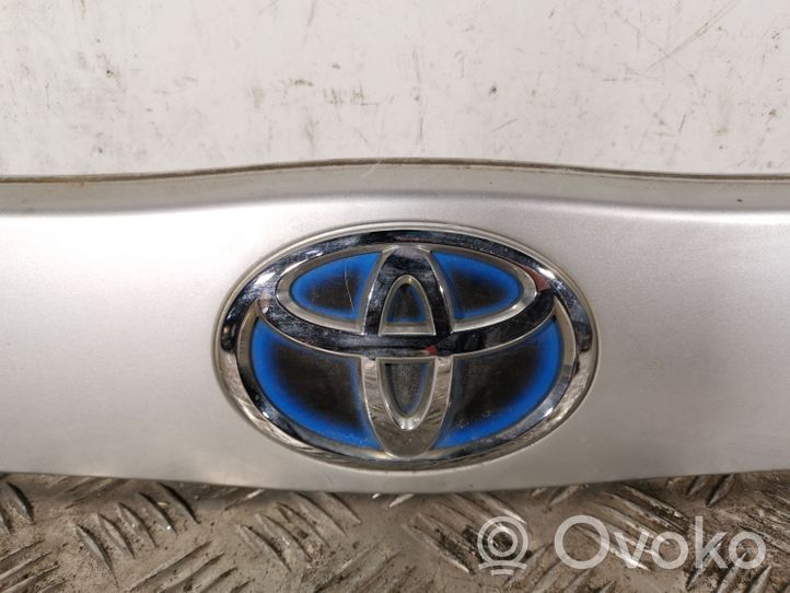 Toyota Prius (XW30) Muu vararenkaan verhoilun elementti 