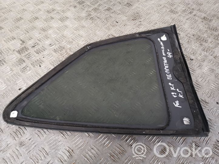 Subaru Forester SK Fenêtre latérale avant / vitre triangulaire 43R006714