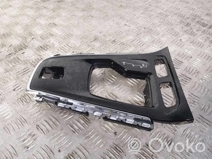 Opel Grandland X Gear shifter surround trim plastic 