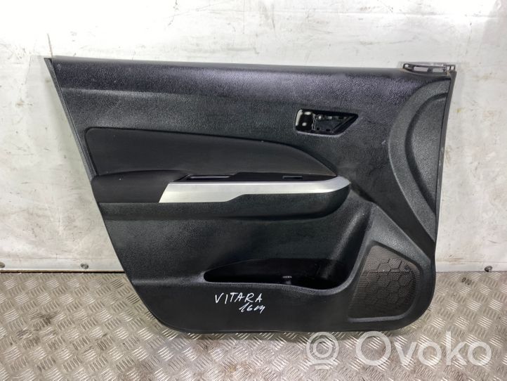 Suzuki Vitara (LY) Garniture de panneau carte de porte avant 