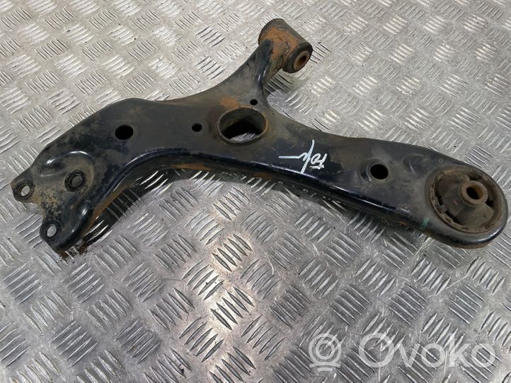 Toyota Auris E180 Fourchette, bras de suspension inférieur avant 