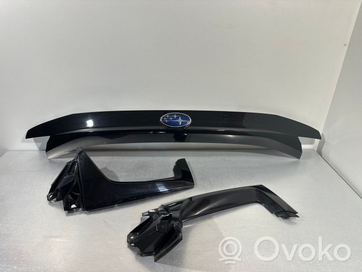 Subaru Forester SK Garnitures hayon 91112SJ080