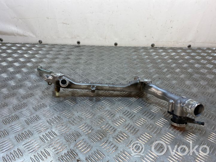 Subaru XV II Tuyau de liquide de refroidissement moteur 