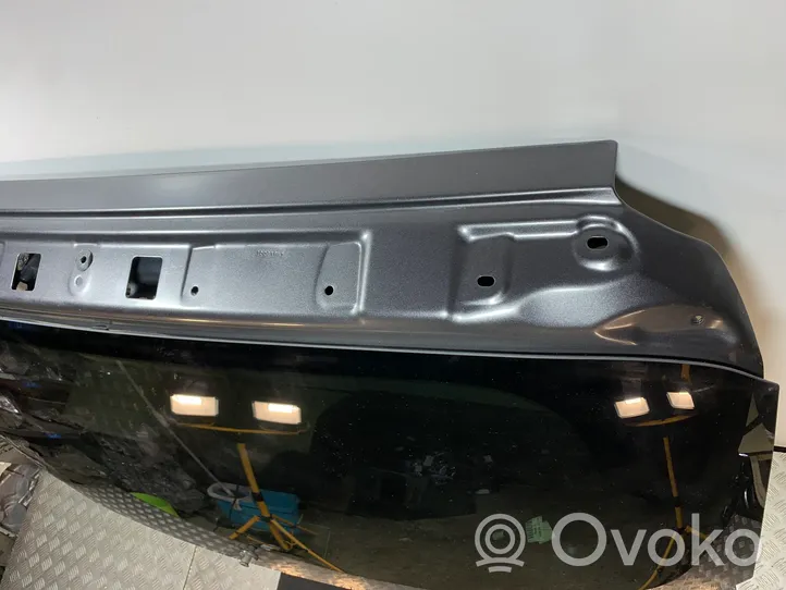 Chrysler Pacifica Tailgate/trunk/boot lid 