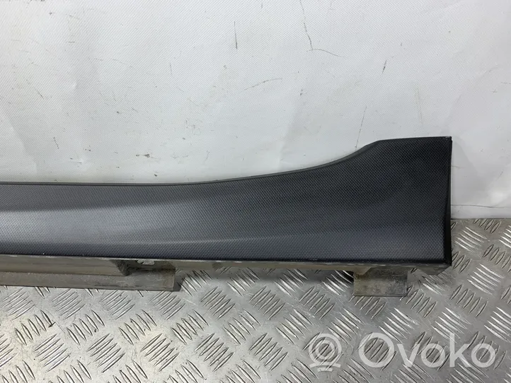 Subaru XV II Sill 9112FL110