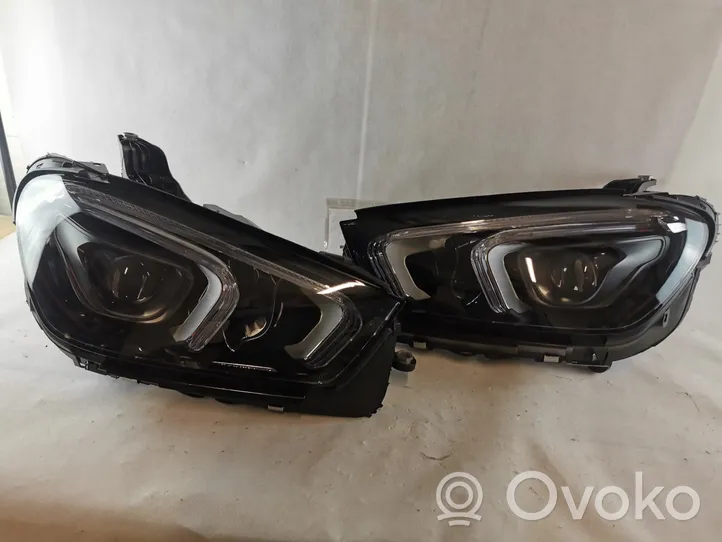 Mercedes-Benz GLE W167 LED dienos žibintas A1679064308