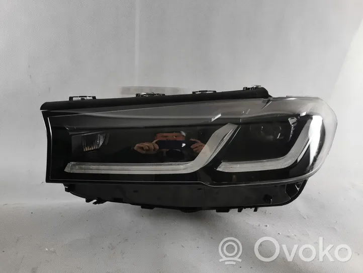 BMW 5 G30 G31 Lampa LED do jazdy dziennej 5A388E3