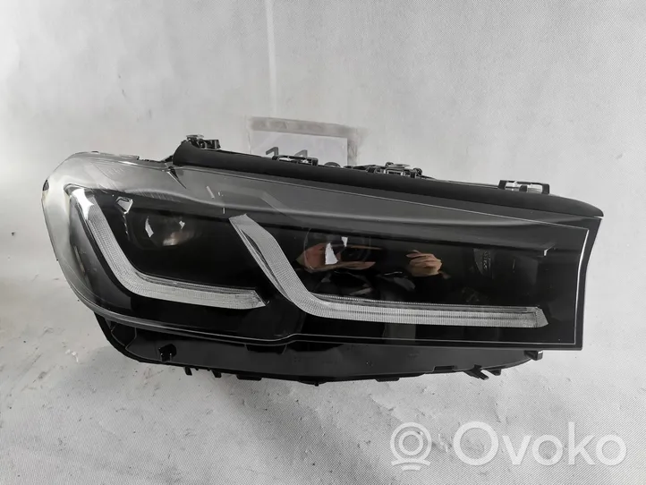 BMW 5 G30 G31 LED-päiväajovalo 5A388E4