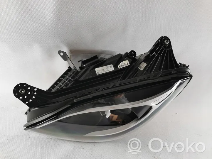 Mercedes-Benz SLC R172 Faro diurno con luce led A1729061101