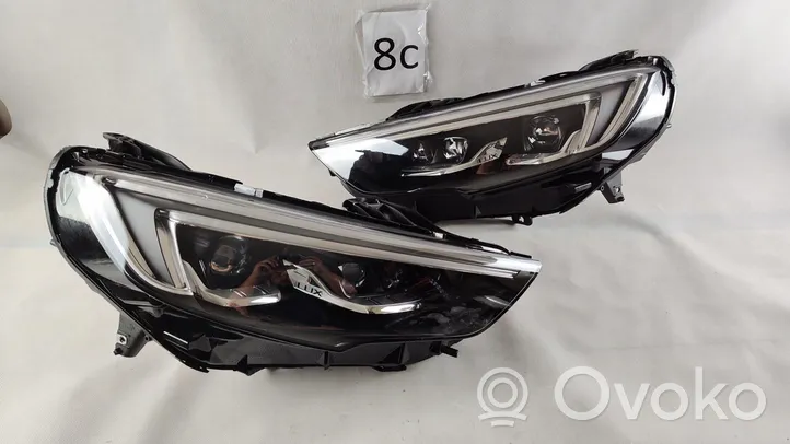 Opel Insignia B Faro delantero LED diurno 39195646