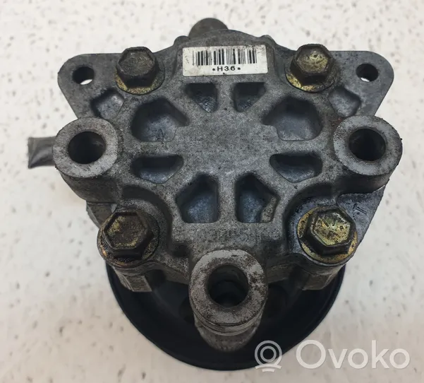 Jeep Grand Cherokee (WK) Pompe de direction assistée 05E87585