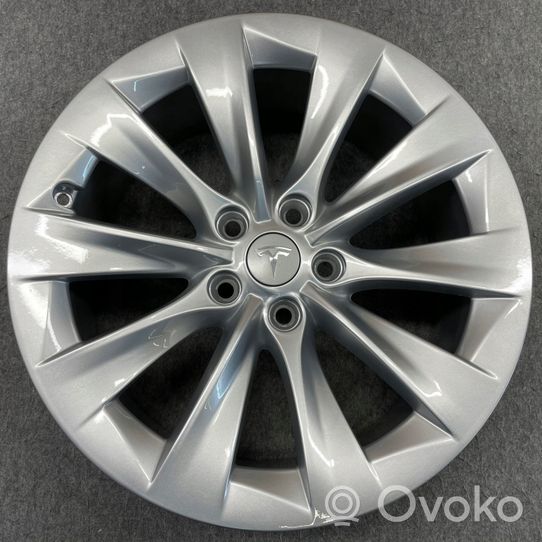 Tesla Model S Jante alliage R19 105933700A