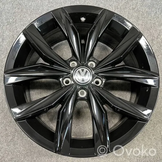 Volkswagen Tiguan Felgi aluminiowe R18 5NA601025B