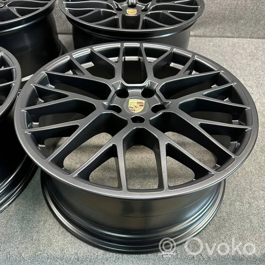 Porsche Macan R20 alloy rim 95B601025BP