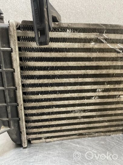 Renault Clio III Radiatore intercooler 144618748R