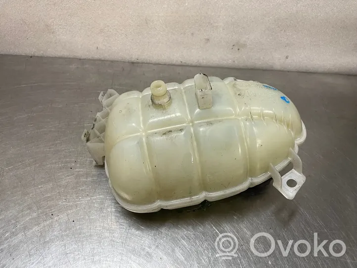 BMW 1 F20 F21 Serbatoio di compensazione del liquido refrigerante/vaschetta 7642160