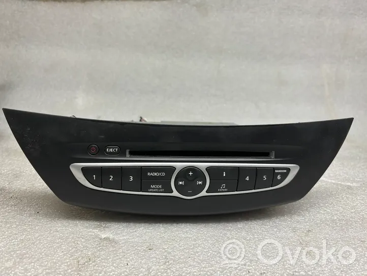 Renault Laguna III Panel / Radioodtwarzacz CD/DVD/GPS 281150013R