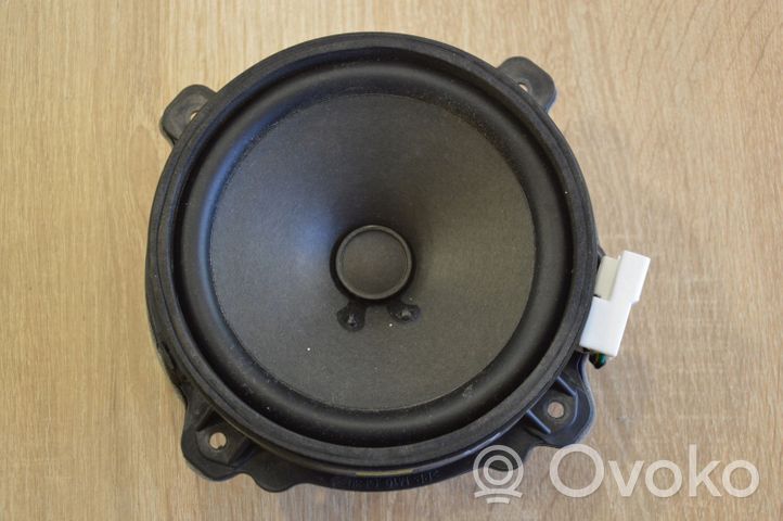 Chevrolet Captiva Enceinte subwoofer S164