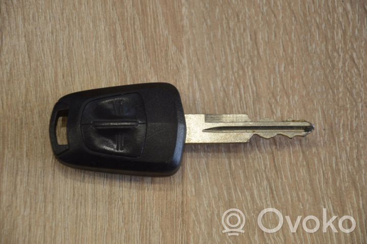 Opel Antara Užvedimo raktas (raktelis)/ kortelė S161