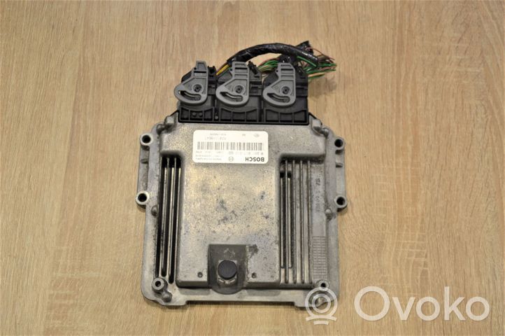 Renault Laguna III Komputer / Sterownik ECU i komplet kluczy S197