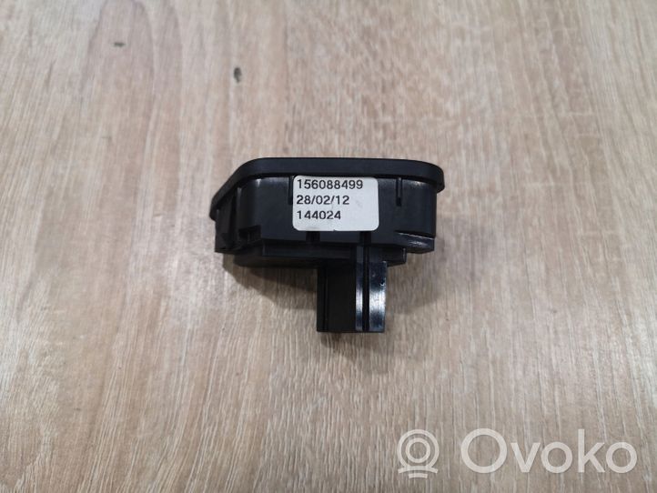 Alfa Romeo Giulietta Tailgate/trunk/boot open switch S191