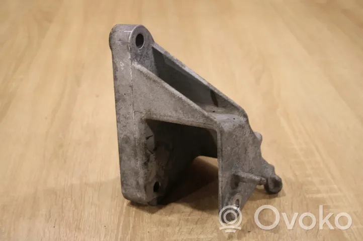 Opel Cascada Engine mount bracket 