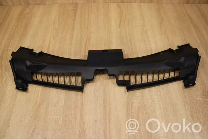 Opel Antara Engine bonnet/hood lock trim molding 