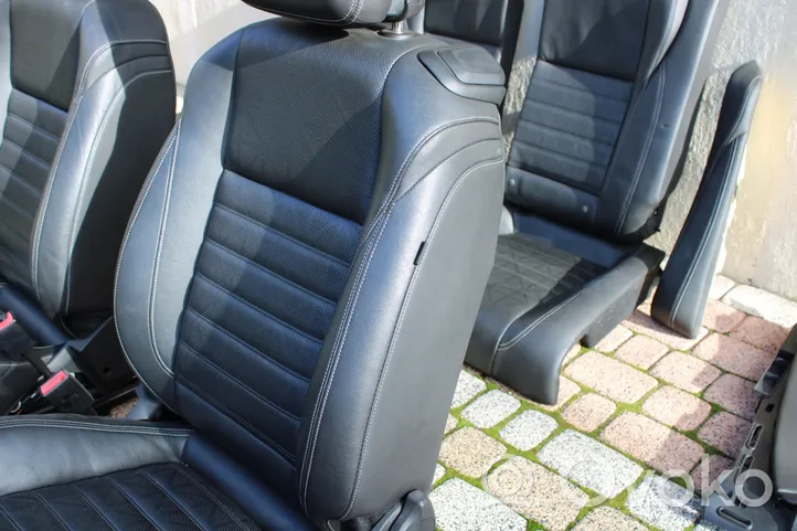 Opel Cascada Seat set 