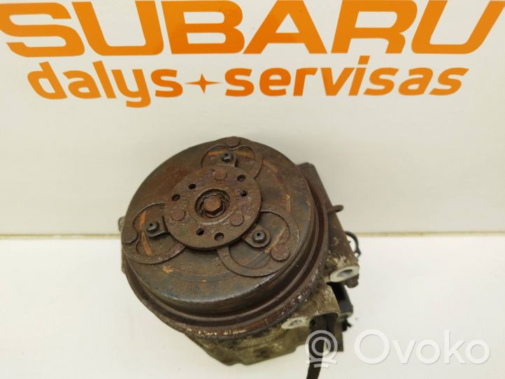 Subaru Legacy Ilmastointilaitteen kompressorin pumppu (A/C) 73110AE050