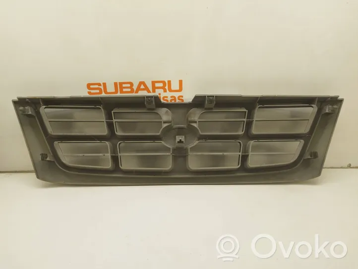 Subaru Forester SF Priekšējais režģis 