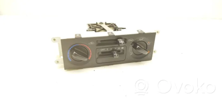 Subaru Forester SF Climate control unit 