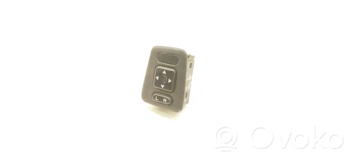 Subaru Forester SF Wing mirror switch 