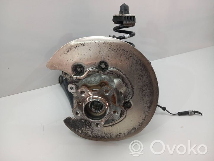 BMW 4 G22 G23 G24 G26 Pivot de moyeu arrière 6879523