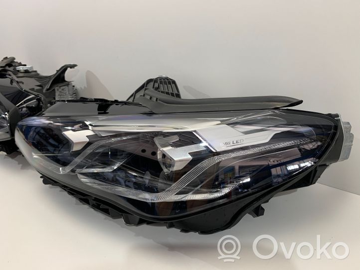 BMW 2 Active Tourer U06 Set di fari/fanali 