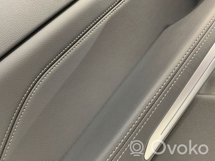 BMW X5 G05 Boczek / Tapicerka drzwi tylnych 