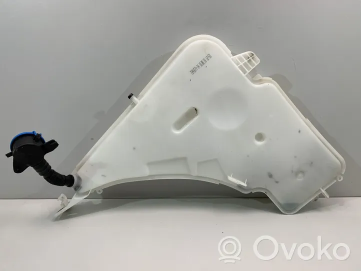 BMW 2 F22 F23 Réservoir de liquide lave-glace 7241671