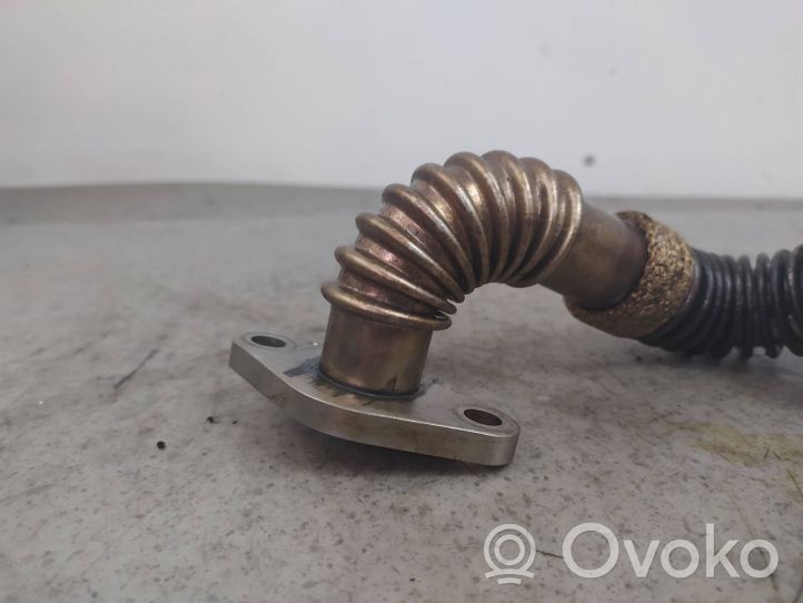 Audi A4 S4 B7 8E 8H Linea/tubo flessibile della valvola EGR 028131521AD