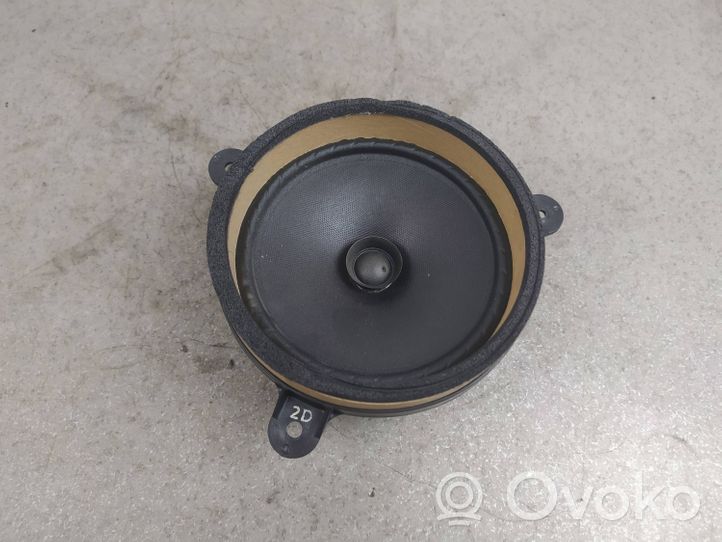 Subaru Legacy Enceinte de porte arrière 86301AG101