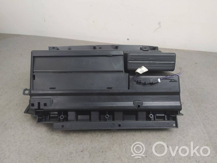 Subaru Legacy Boite à gants 66208AG070