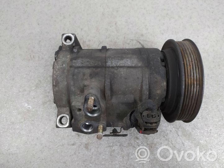 Dodge Caravan Ilmastointilaitteen kompressorin pumppu (A/C) 05005440AA