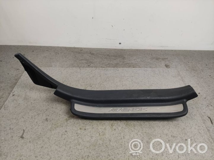 Toyota Avensis T250 Other sill/pillar trim element 